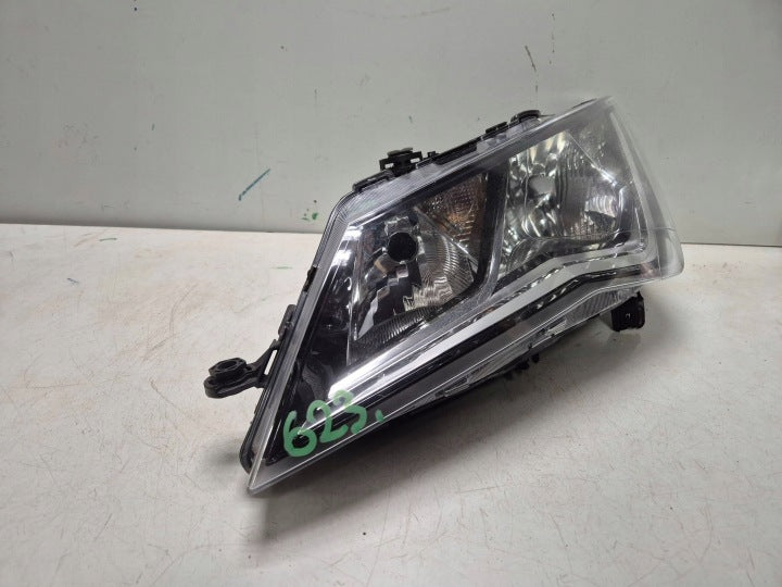Frontscheinwerfer Seat Leon 5F1941005BBSP Links Scheinwerfer Headlight SCH7075051863bz