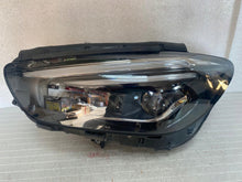 Laden Sie das Bild in den Galerie-Viewer, Frontscheinwerfer Mercedes-Benz W246 A2479060505 LED Links Headlight SCH8231998132ap