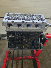 Laden Sie das Bild in den Galerie-Viewer, Motor Audi VW A3 Passat CLH 1.6 TDI 105PS 77kW Diesel Engine Unkomplett