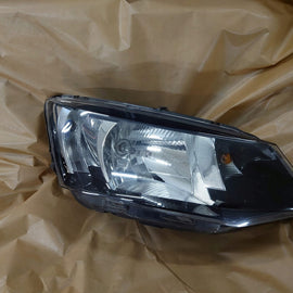 Frontscheinwerfer Skoda Fabia III 6V1941016C Rechts Scheinwerfer Headlight SCH1774904750nq