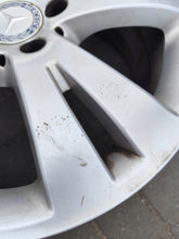 Load image into Gallery viewer, 1x Alufelge 17 Zoll 7.5" 5x112 47ET Glanz Silber A2044010402 Mercedes-Benz FEL8052368077ao