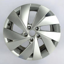 Load image into Gallery viewer, 1x Alufelge 17 Zoll 6.5&quot; 5x112 46ET 5H0601025C Vw Rim Wheel