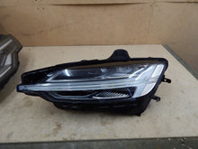 Laden Sie das Bild in den Galerie-Viewer, Frontscheinwerfer Volvo V60 II S60 III LED Links Scheinwerfer Headlight SCH6422285847wl