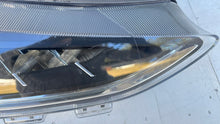 Laden Sie das Bild in den Galerie-Viewer, Frontscheinwerfer Ford Focus NX7B-13E014-CF LED Rechts Scheinwerfer Headlight SCH1524548836sh