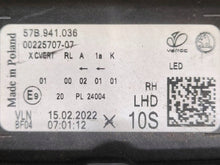 Laden Sie das Bild in den Galerie-Viewer, Frontscheinwerfer Skoda Karoq 57B941036 Rechts Scheinwerfer Headlight SCH9148603738dk