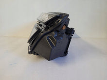 Laden Sie das Bild in den Galerie-Viewer, Frontscheinwerfer Skoda Kamiq 658941015 Links Scheinwerfer Headlight SCH1076001851ry