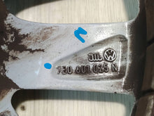 Load image into Gallery viewer, 1x Alufelge 16 Zoll 6.5" 5x120 7E0601025N VW Transporter Caravelle Rim Wheel FEL1581609386zh
