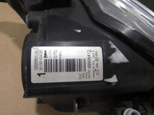 Laden Sie das Bild in den Galerie-Viewer, Frontscheinwerfer Toyota Auris 81150-02E20 Links Scheinwerfer Headlight SCH8042155905bp