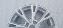 Load image into Gallery viewer, 1x Alufelge 17 Zoll 7.0" 4x108 47,5ET Glanz Silber Ford Fiesta Rim Wheel FEL5752676371qg
