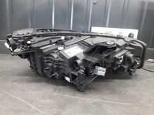 Laden Sie das Bild in den Galerie-Viewer, Frontscheinwerfer BMW 2 Active Tourer U06 5A42247-01 Links Headlight