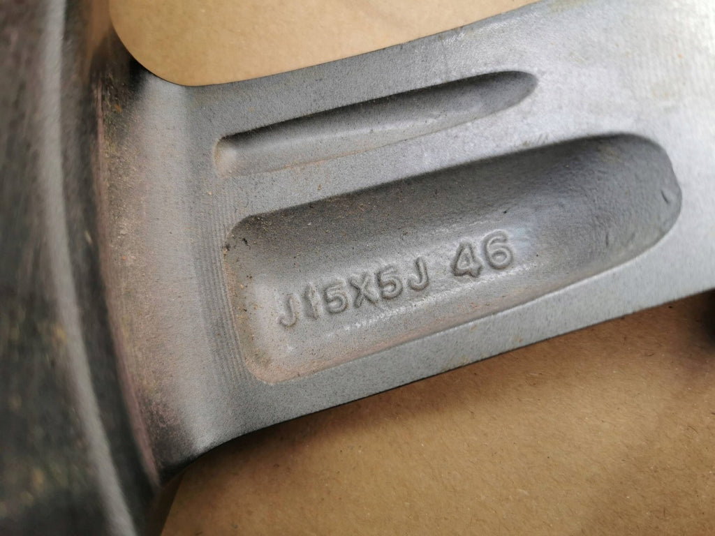 1x Alufelge 15 Zoll Mitsubishi Space Star Rim Wheel FEL8363610759gi