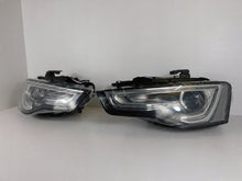 Laden Sie das Bild in den Galerie-Viewer, Frontscheinwerfer Audi A5 8T0941043 Xenon Ein Stück (Rechts oder Links)
