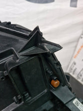 Load image into Gallery viewer, Frontscheinwerfer Skoda Kamiq FALSE Scheinwerfer Headlight SCH3371544302qr