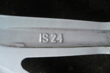 Laden Sie das Bild in den Galerie-Viewer, 1x Alufelge 18 Zoll 8.0&quot; 5x120 24ET 6753240 BMW Rim Wheel