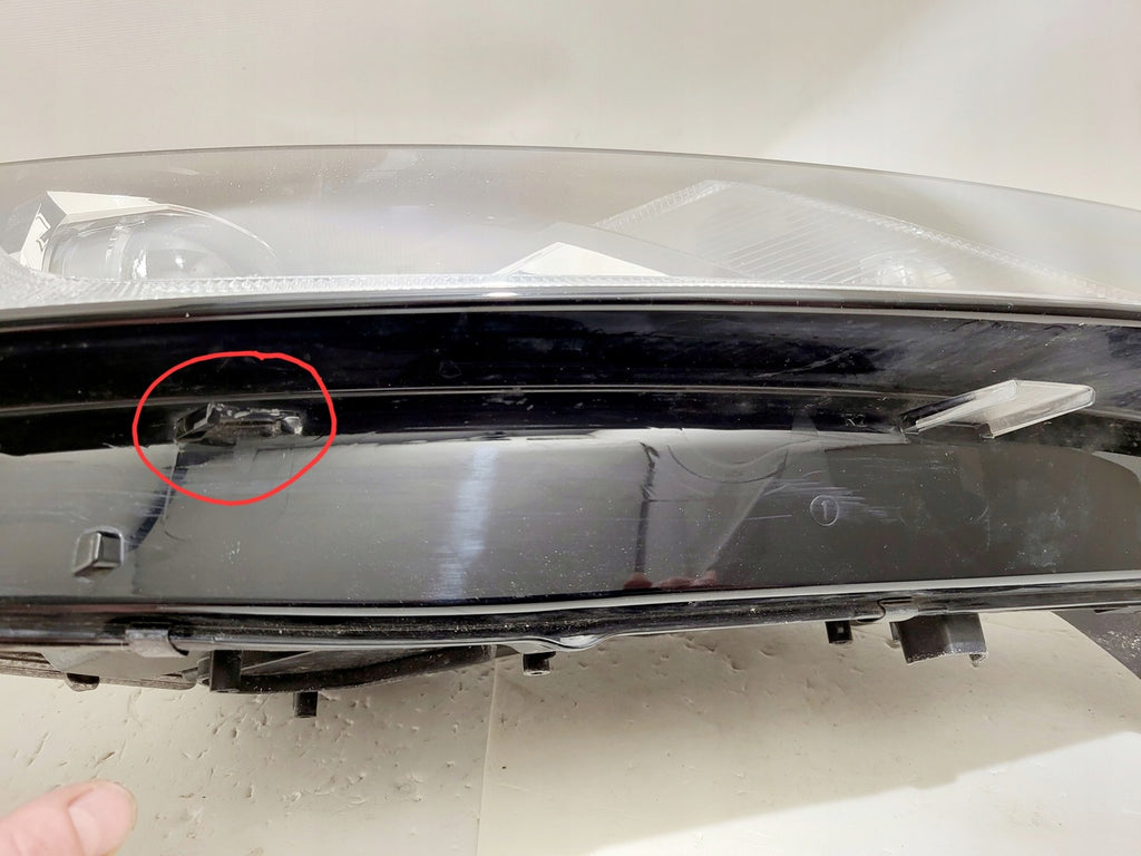 Frontscheinwerfer Skoda Octavia IV 5E4941016A LED FALSE Scheinwerfer Headlight SCH8843439175zi