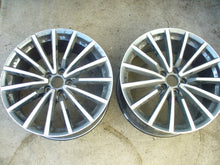 Laden Sie das Bild in den Galerie-Viewer, 1x Alufelge 19 Zoll 8.5" 5x112 32ET Glanz Schwarz Audi Rim Wheel FEL1924307865rz
