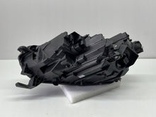 Laden Sie das Bild in den Galerie-Viewer, Frontscheinwerfer Skoda Octavia IV 5E4941016A Full LED Rechts Headlight SCH3158499283wa