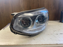 Load image into Gallery viewer, Frontscheinwerfer Kia Soul II Links Scheinwerfer Headlight SCH7639762756mi