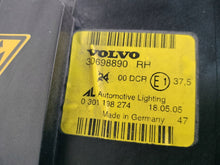 Load image into Gallery viewer, Frontscheinwerfer Volvo S40 V50 30698890 Xenon Rechts Scheinwerfer Headlight SCH7081283023vi