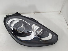Laden Sie das Bild in den Galerie-Viewer, Frontscheinwerfer Porsche Cayenne 13583258628 Xenon Rechts Headlight