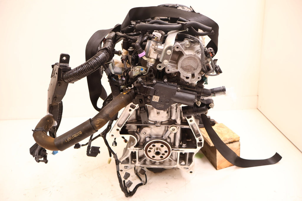 Motor Mazda Cx-30 ACM100 PE27 2.0 15TKm Benzin Engine Komplett