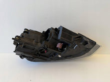 Load image into Gallery viewer, Frontscheinwerfer VW Polo 6R1941031D 90008227 Links Scheinwerfer Headlight SCH9297881572mz