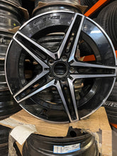Laden Sie das Bild in den Galerie-Viewer, 1x Alufelge 18 Zoll 7.5" 5x112 A2064011700 Mercedes-Benz W206 Rim Wheel FEL6489855643uk
