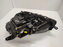 Laden Sie das Bild in den Galerie-Viewer, Frontscheinwerfer Mercedes-Benz Gle A1679068607 A1679066504 Ein Satz Headlight