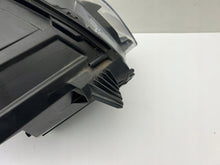 Laden Sie das Bild in den Galerie-Viewer, Frontscheinwerfer Opel Vivaro C Zafira Life 9832837680 Links Headlight