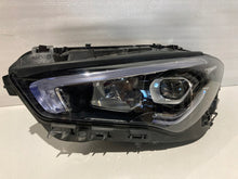 Laden Sie das Bild in den Galerie-Viewer, Frontscheinwerfer Mercedes-Benz Cla A1189068300 LED Links Scheinwerfer Headlight SCH9179422252sp