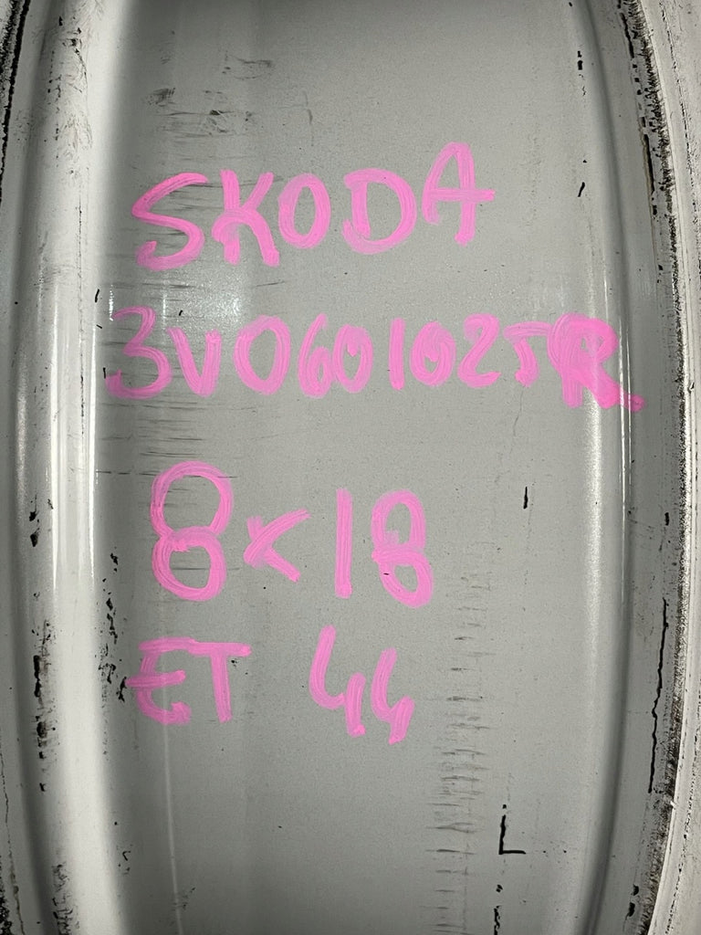 1x Alufelge 18 Zoll 8.0" 5x112 44ET Glanz Silber 3V0601025R Skoda Superb Iii FEL6661058833qc