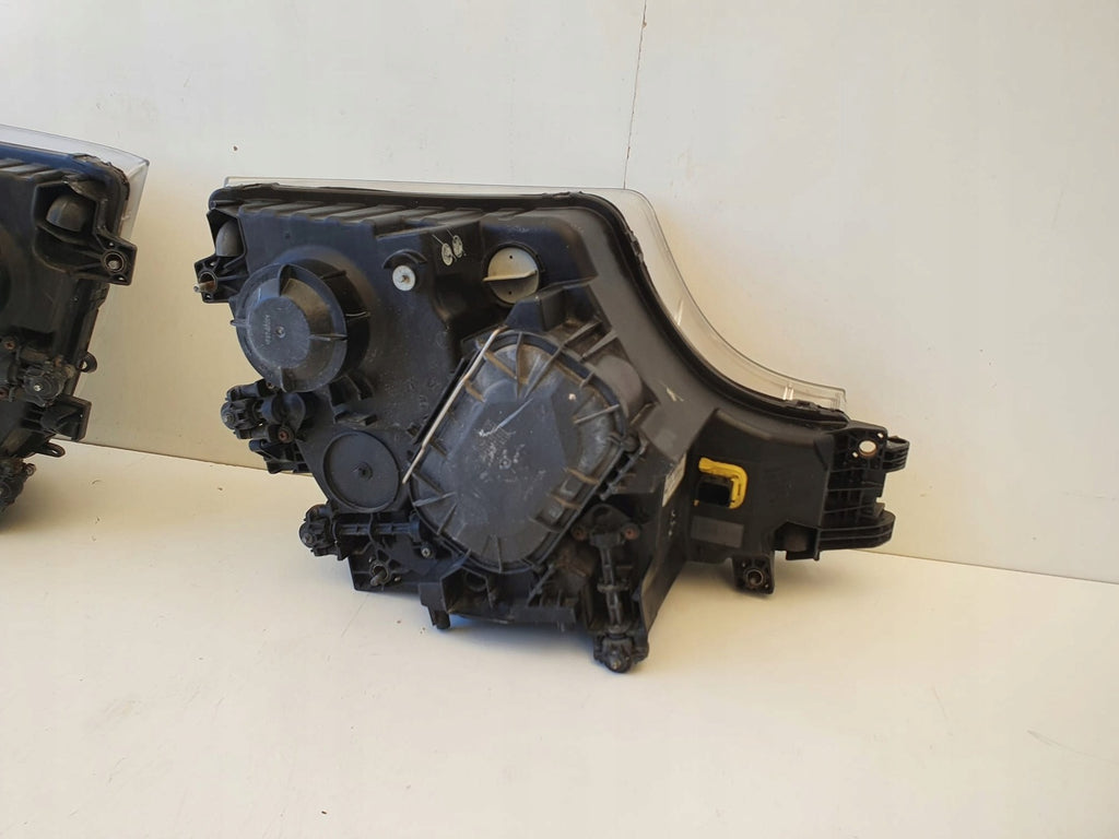 Frontscheinwerfer Mercedes-Benz A9608200639 A9608200739 Rechts oder Links SCH5798738230lv