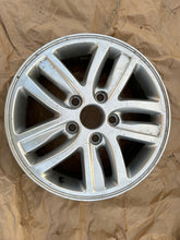 Laden Sie das Bild in den Galerie-Viewer, 1x Alufelge 16 Zoll 6.0" 5x120 57ET Rim Wheel FEL6691355131pf