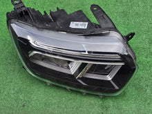 Load image into Gallery viewer, Frontscheinwerfer Dacia Duster 260101613R LED Rechts Scheinwerfer Headlight SCH5289819979ae