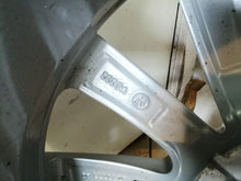 Laden Sie das Bild in den Galerie-Viewer, 1x Alufelge 17 Zoll 6.5" 5x112 41ET 3G0071497C VW Passat Rim Wheel FEL5259122094fp