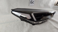 Laden Sie das Bild in den Galerie-Viewer, Frontscheinwerfer Hyundai Tucson 92102-D7700 LED Rechts Scheinwerfer Headlight