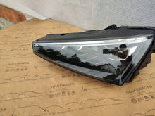 Laden Sie das Bild in den Galerie-Viewer, Frontscheinwerfer Skoda Scala 657941015A Links Scheinwerfer Headlight SCH5494890961sl