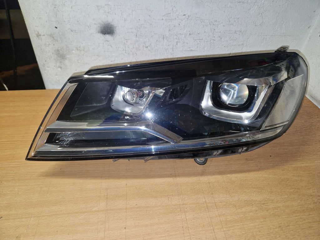 Frontscheinwerfer VW Touareg 7P1941031 8K0941597F Xenon Links Headlight