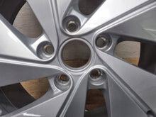 Load image into Gallery viewer, 1x Alufelge 17 Zoll 6.5" 5x112 46ET Glanz Silber 5H0601025B VW Golf Viii FEL7448451134me