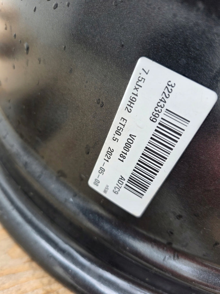 1x Alufelge 19 Zoll 7.5" 5x108 50 5ET Glanz Schwarz 32243399 Volvo I Rim Wheel FEL3940861333hz