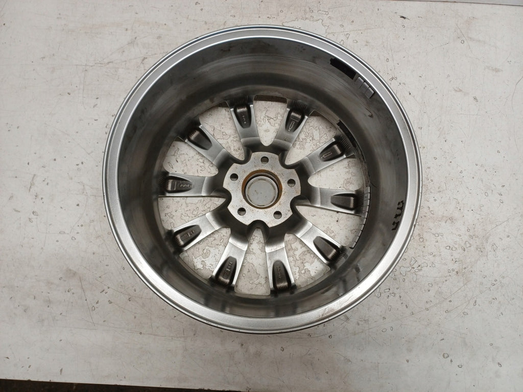 1x Alufelge 17 Zoll 7.0" 5x114.3 50ET Hyundai Tucson Rim Wheel FEL5757958521md