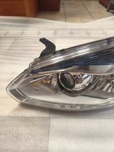 Laden Sie das Bild in den Galerie-Viewer, Frontscheinwerfer Ford Transit Custom BK2113D153BJ Links Scheinwerfer Headlight SCH1498493242un
