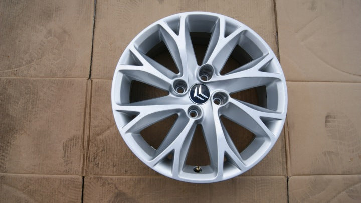 1x Alufelge 17 Zoll 6.5" 4x108 26ET Glanz Silber 9684260580 Citroën X Rim Wheel FEL3484480891xv