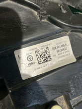 Load image into Gallery viewer, Frontscheinwerfer VW T-Roc 2GA941005B 90136437 Links Scheinwerfer Headlight