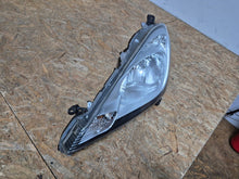 Load image into Gallery viewer, Frontscheinwerfer Honda Jazz III P9730 Links Scheinwerfer Headlight