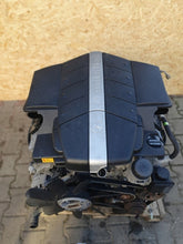 Laden Sie das Bild in den Galerie-Viewer, Motor Mercedes-Benz W123 W124 113940 4.3 279PS 205kW 170TKm 2002 Benzin Komplett MOT1102122857xs