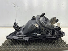 Laden Sie das Bild in den Galerie-Viewer, Frontscheinwerfer Mitsubishi L200 8301B461 Links Scheinwerfer Headlight SCH6306445015ws