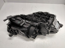 Laden Sie das Bild in den Galerie-Viewer, Frontscheinwerfer Skoda Octavia IV 5E4941009 LED Links Scheinwerfer Headlight SCH6359455598bk