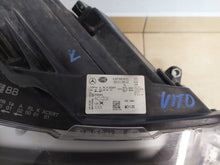 Laden Sie das Bild in den Galerie-Viewer, Frontscheinwerfer Mercedes-Benz Vito W447 Eqv A4479063301 LED Rechts Headlight
