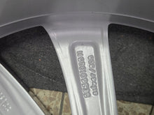 Load image into Gallery viewer, 1x Alufelge 18 Zoll 7.5" 5x112 48ET 5E3601025H Skoda Octavia Iv Rim Wheel FEL1290655762at